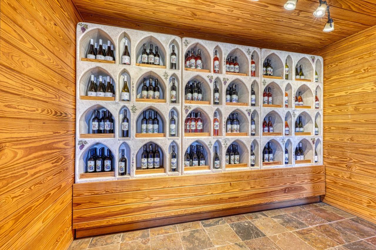 ホテルThe Olive @ Mendelbaum Winery Guest Cabins フレデリックスバーグ エクステリア 写真